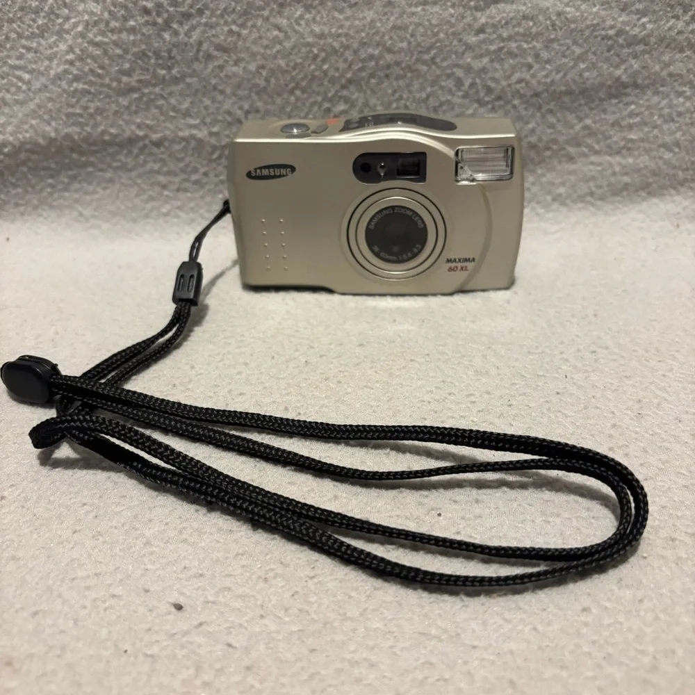Samsung Camera Maxima 60XL made in China 91222886 no charger, not tested